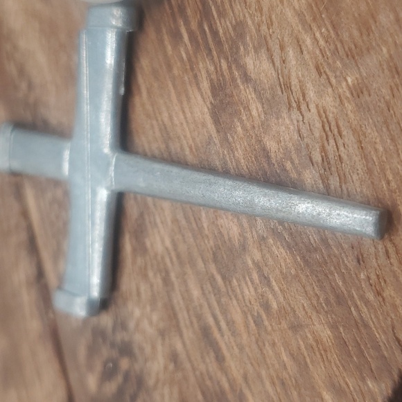Sterling cross for jewelry making crafting - Picture 2 of 2